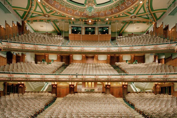 Backstage tour of New Amsterdam Theatre. Established in 1903 and home to Disney's Aladdin,
						the New Amsterdam Theatre is the oldest operating theatre on Broadway.